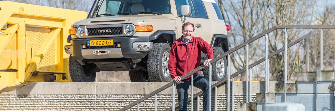 Toyota-FJ-Cruiser-vooraanzicht-Michel-nieuw